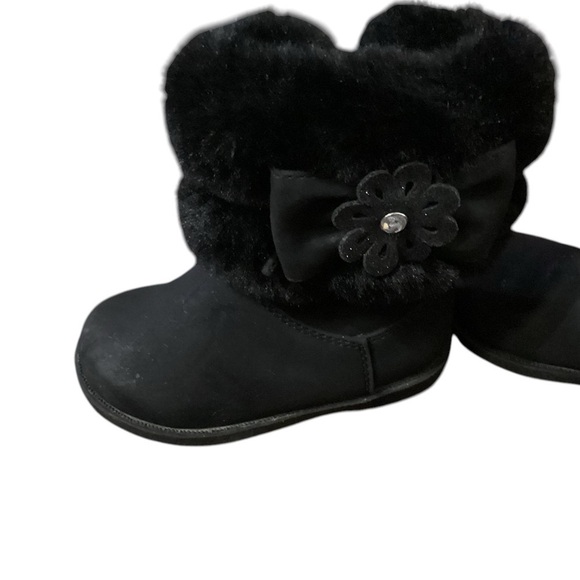 BLACK BOOTS TODDLER SIZE 5 SUEDE SHOE FUZZY ANKLE - Picture 2 of 4